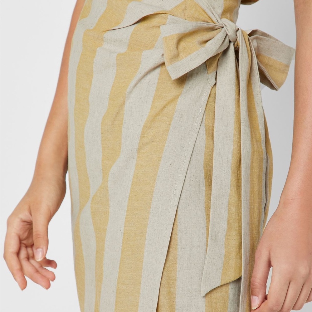 Mango wrap skirt